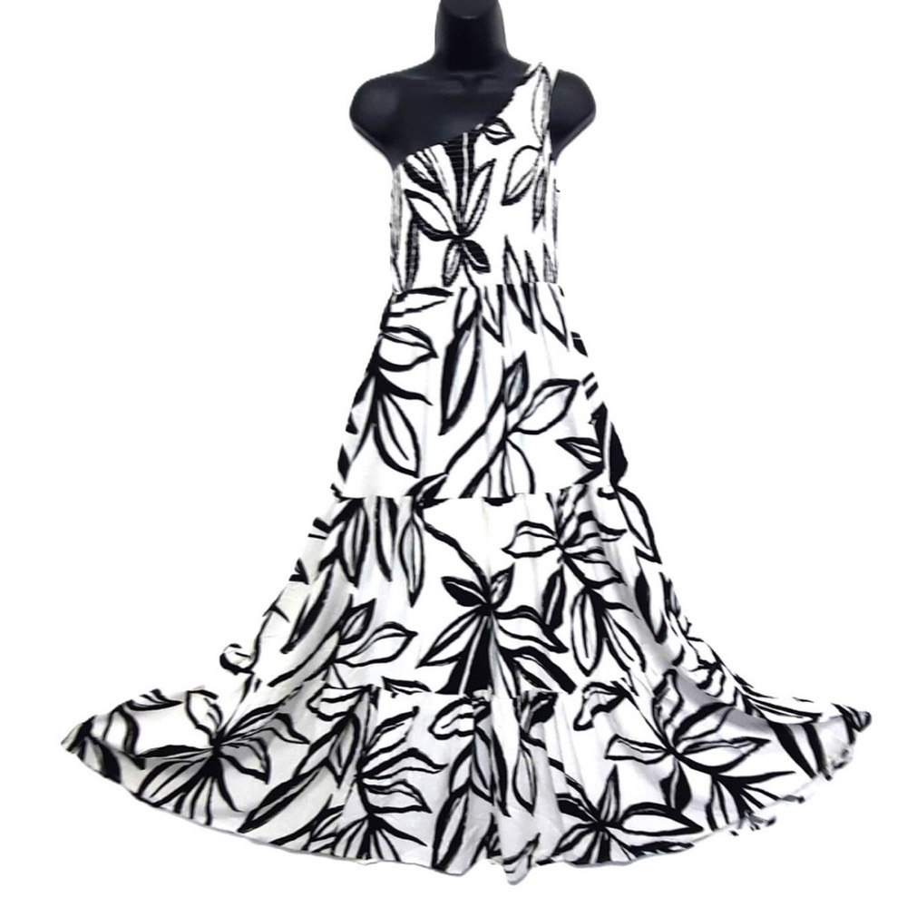 Black and White One Shoulder Maxi Sundress